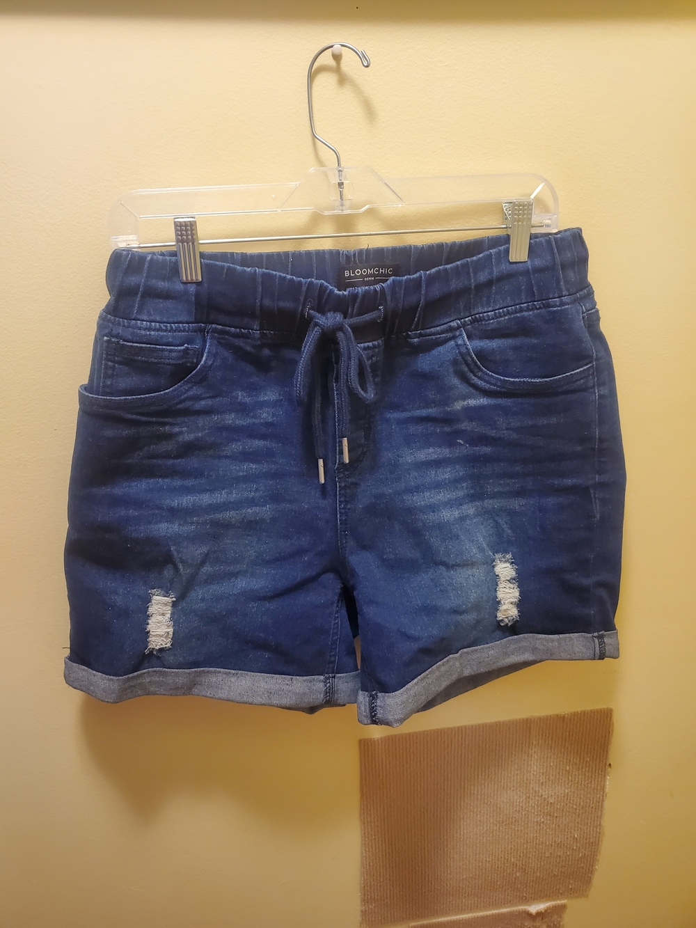BloomChic Navy Drawstring Rolled-Hem Denim Shorts